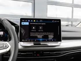 Volkswagen Golf thumbnail 39