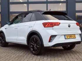 Volkswagen T-Roc thumbnail 11