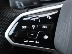 Volkswagen T-Roc thumbnail 27
