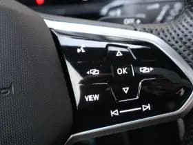Volkswagen T-Roc thumbnail 28