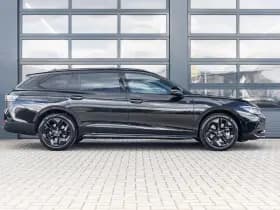Volkswagen Passat thumbnail 3