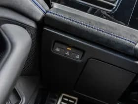 Volkswagen Passat thumbnail 35