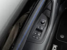 Volkswagen Passat thumbnail 37