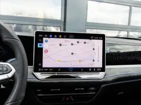 Volkswagen Passat thumbnail 51