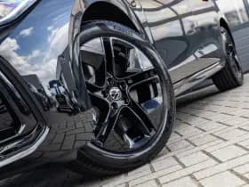 Volkswagen Passat thumbnail 10