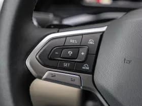Volkswagen Multivan thumbnail 28