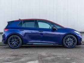 Volkswagen ID.3 thumbnail 3