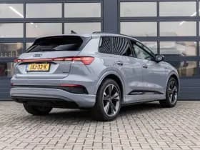 Audi Q4 e-tron thumbnail 2