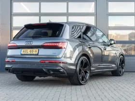 Audi Q7 thumbnail 2