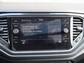 Volkswagen T-Roc thumbnail 39