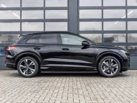 Audi Q4 e-tron thumbnail 3
