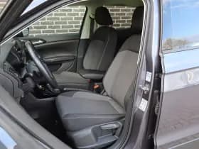 Volkswagen T-Cross thumbnail 4