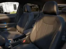Volkswagen T-Roc thumbnail 4