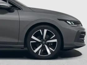 Volkswagen Golf thumbnail 10