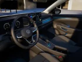 Volkswagen T-Roc thumbnail 14