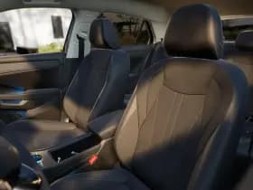 Volkswagen T-Roc thumbnail 4