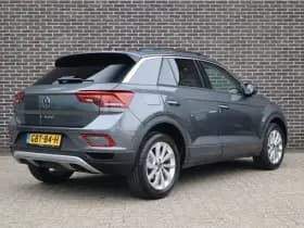 Volkswagen T-Roc thumbnail 2