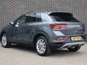 Volkswagen T-Roc thumbnail 12