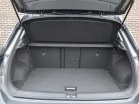 Volkswagen T-Roc thumbnail 17