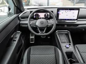 Volkswagen T-Roc thumbnail 21