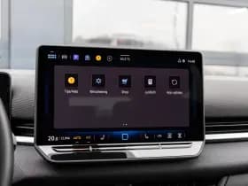 Volkswagen T-Roc thumbnail 36