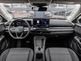 Volkswagen T-Roc thumbnail 5