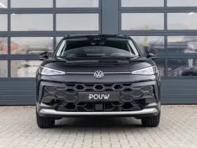 Volkswagen T-Roc thumbnail 6