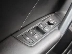 Volkswagen Tiguan thumbnail 37