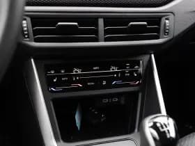 Volkswagen Polo thumbnail 22