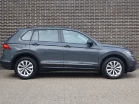 Volkswagen Tiguan thumbnail 3