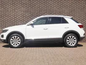 Volkswagen T-Roc thumbnail 13