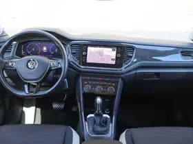 Volkswagen T-Roc thumbnail 5