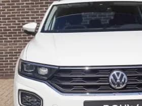Volkswagen T-Roc thumbnail 9