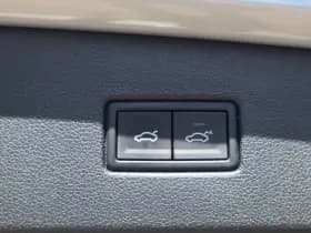 Volkswagen Tiguan thumbnail 22