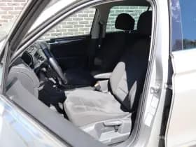 Volkswagen Tiguan thumbnail 4