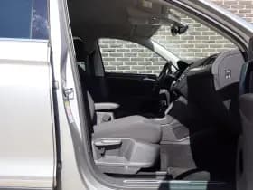 Volkswagen Tiguan thumbnail 36