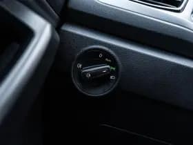 Volkswagen T-Roc thumbnail 30