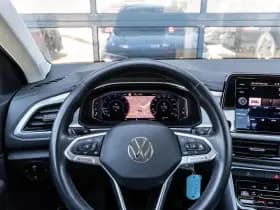 Volkswagen T-Roc thumbnail 32
