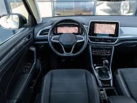 Volkswagen T-Roc thumbnail 22