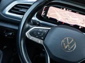 Volkswagen T-Roc thumbnail 24