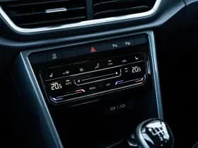 Volkswagen T-Roc thumbnail 27