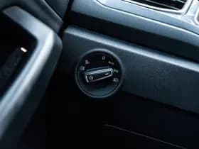 Volkswagen T-Roc thumbnail 32