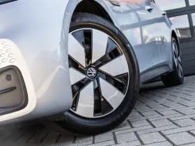 Volkswagen ID.3 thumbnail 43