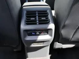 Volkswagen Tiguan thumbnail 18