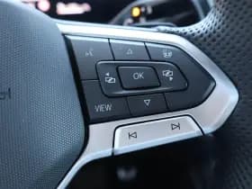 Volkswagen Tiguan thumbnail 33