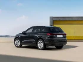 Audi Q6 e-tron thumbnail 2