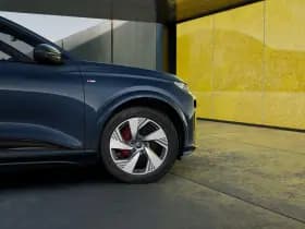 Audi Q6 e-tron thumbnail 8
