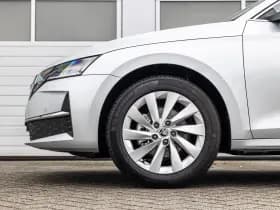 Škoda Octavia thumbnail 32