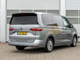 Volkswagen Multivan thumbnail 2