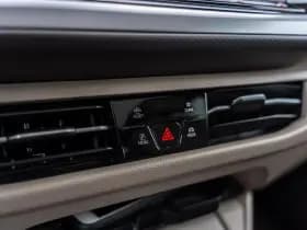 Volkswagen Multivan thumbnail 47
